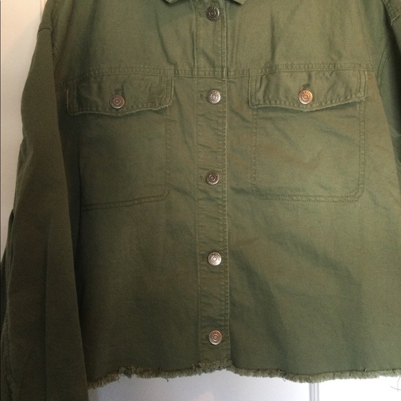Old Navy cropped jacket - Picture 2 of 13